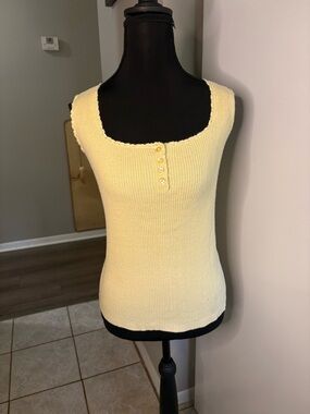 Women’s butter yellow Ribbed Knit Tank Top with Button Detail